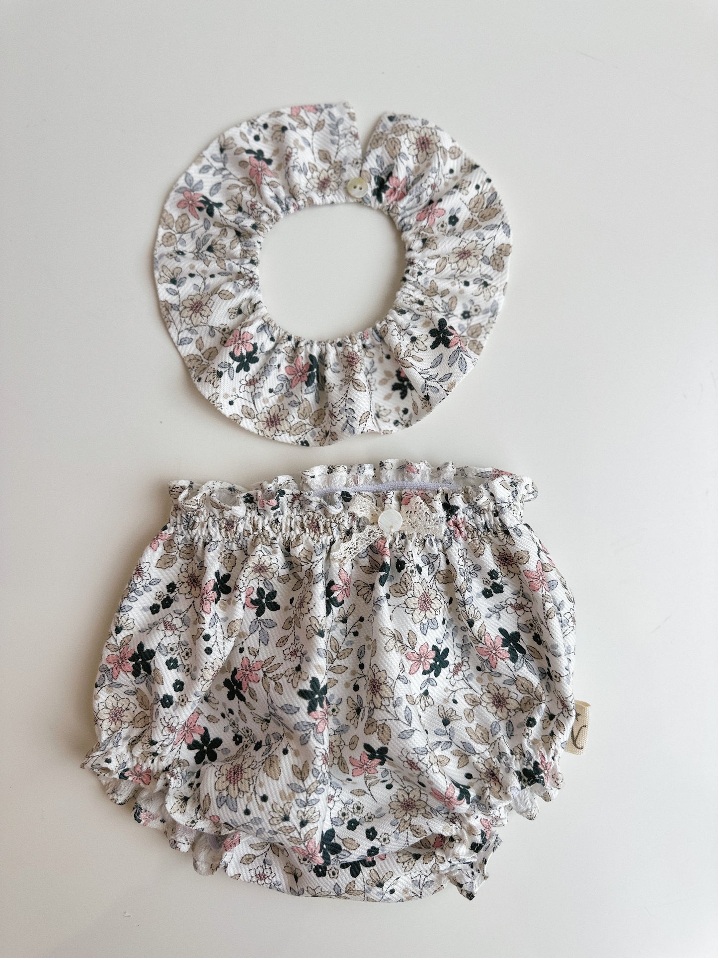 CUELLO Y CULOTTE PARA REBORN 42cm y muñeco 45cm