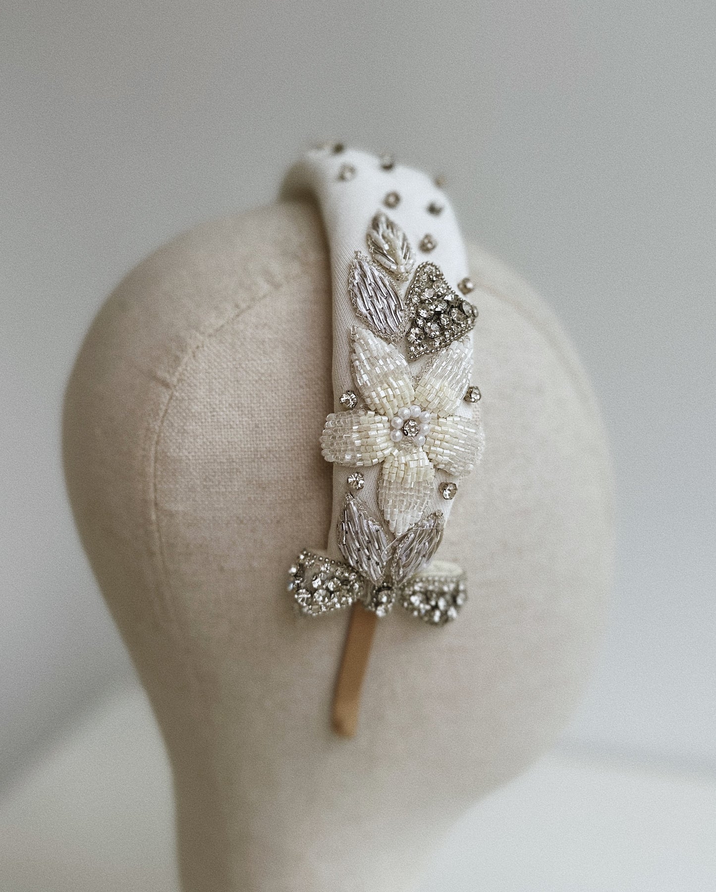 Diadema para novia con cristales