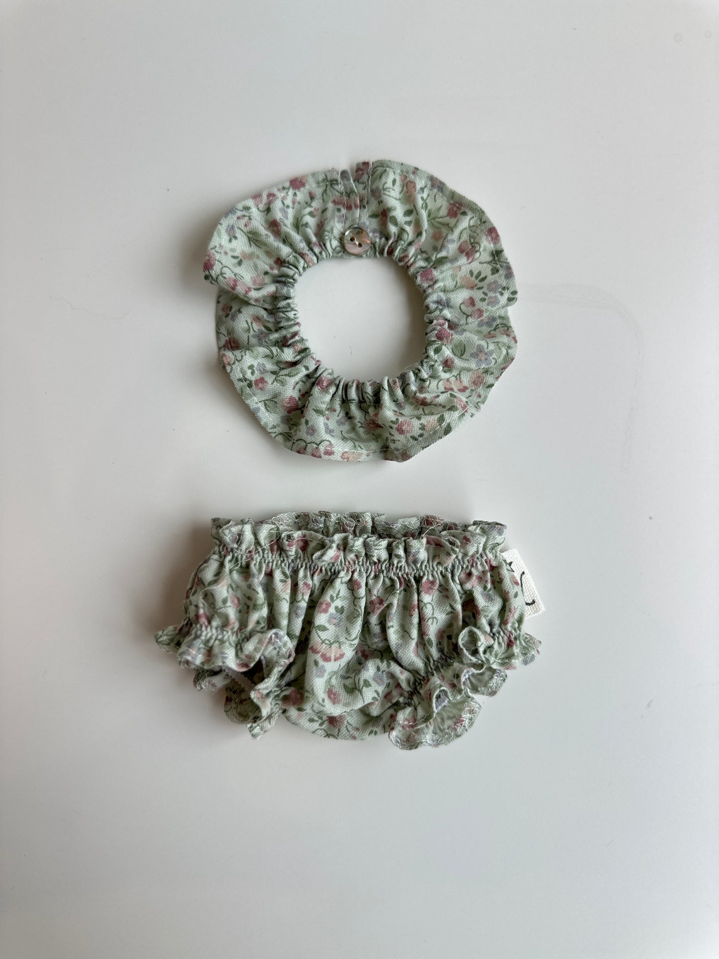 Cuello y culotte para muñeco de 33cm