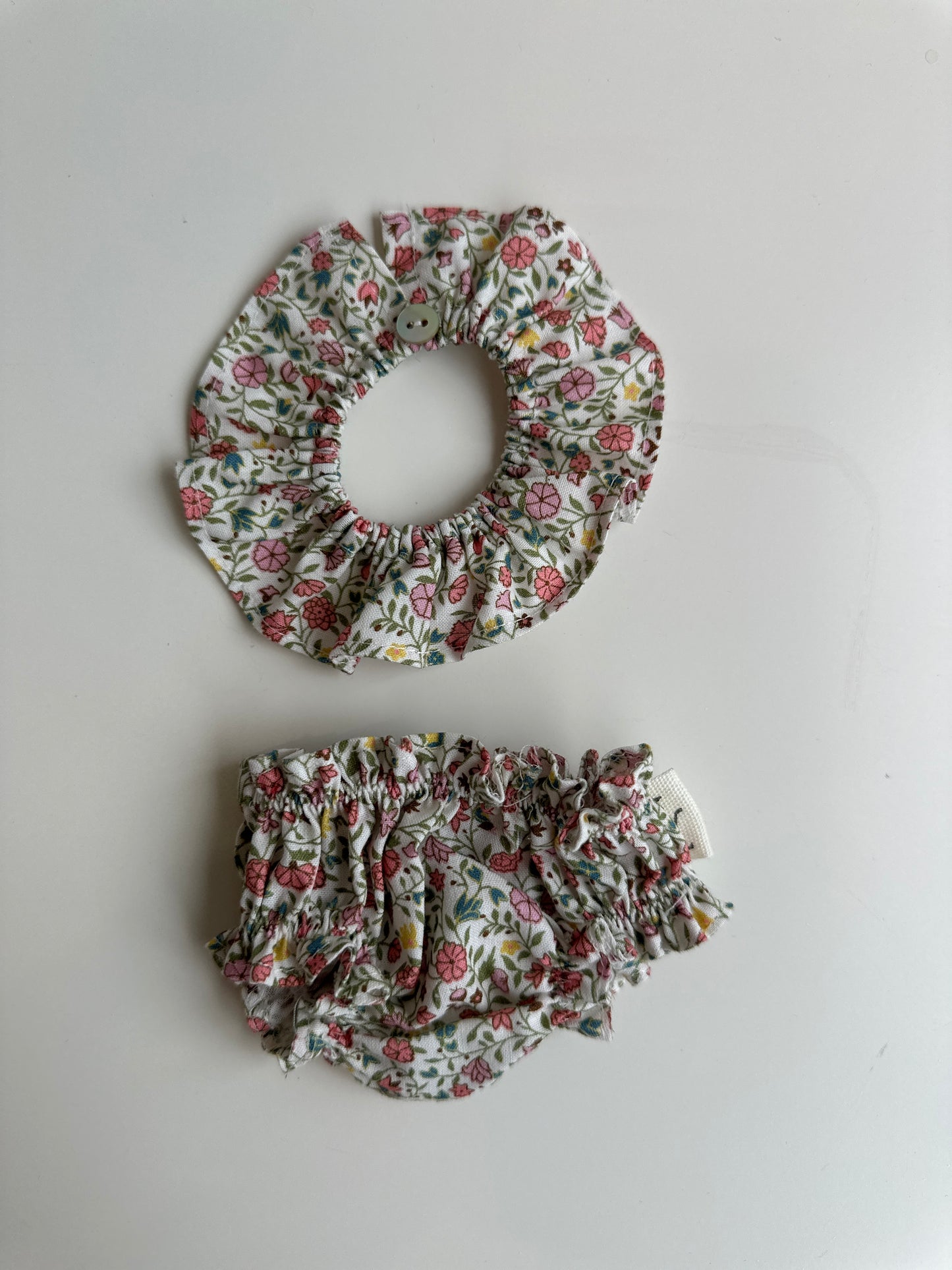 Cuello y culotte para muñeco de 33cm