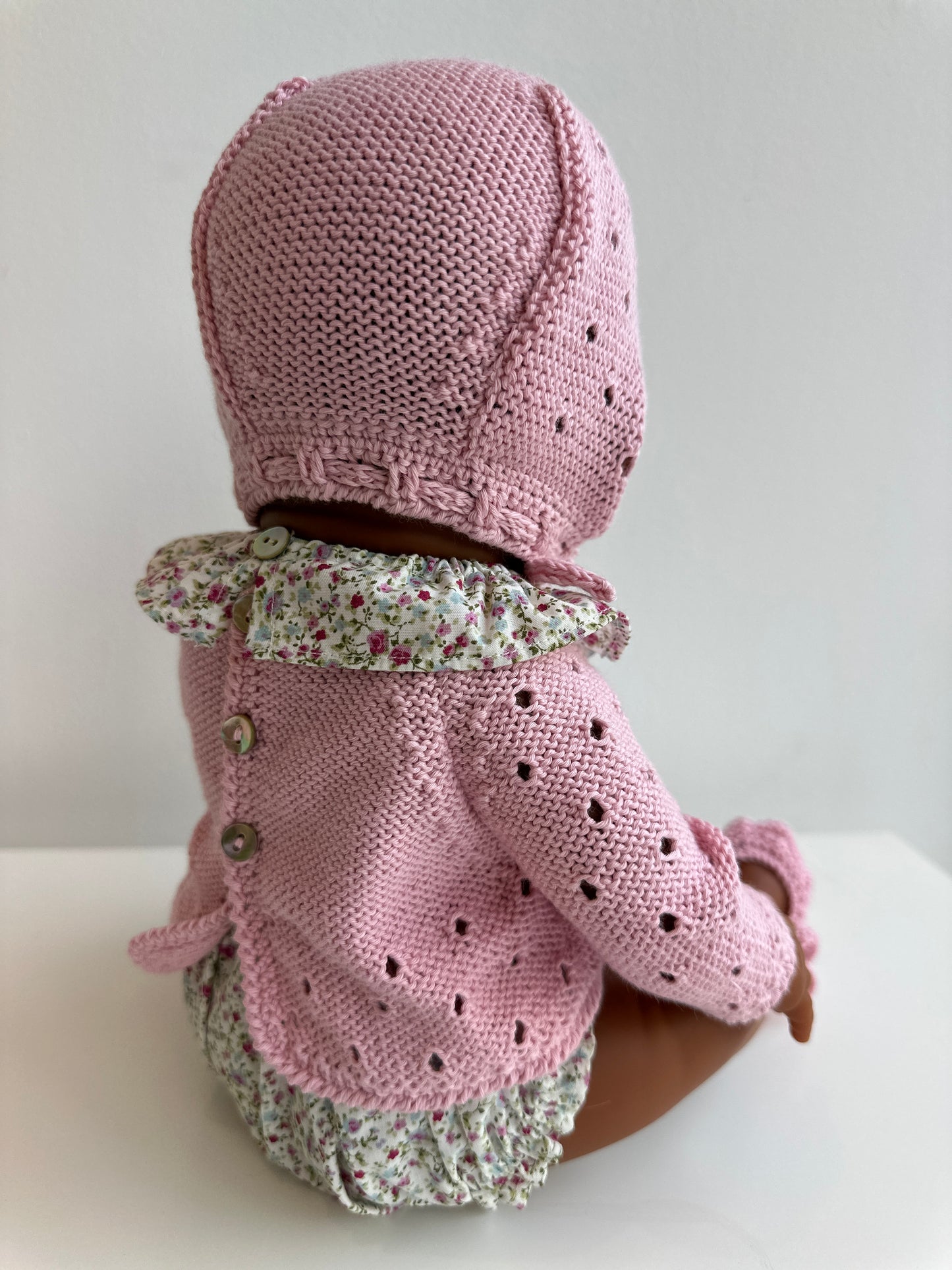 MUÑECO 42 CENTÍMETROS Y PUNTO ROSA CHICLE