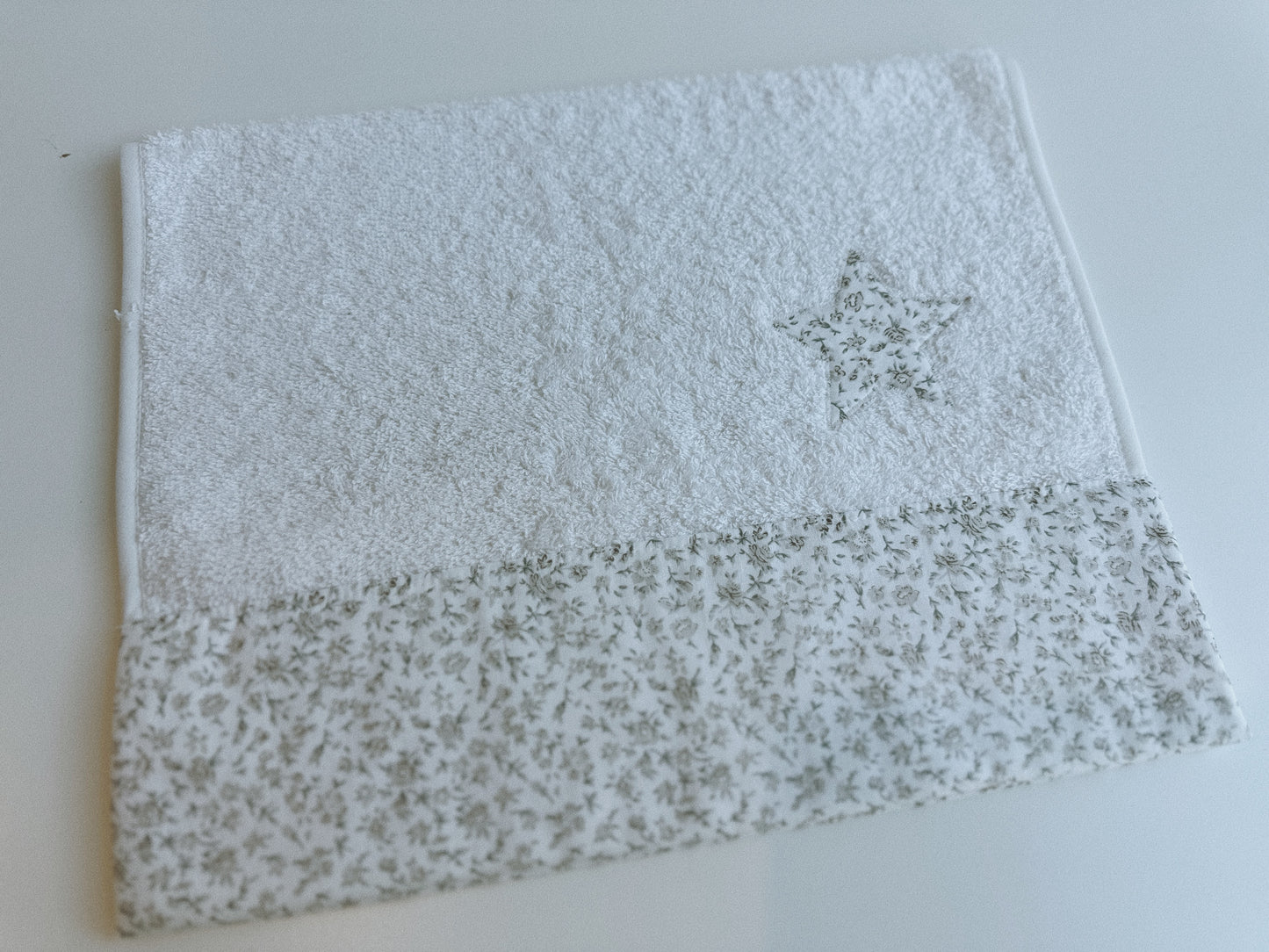 Toallas para muñecos LOLA GRIS/VERDE