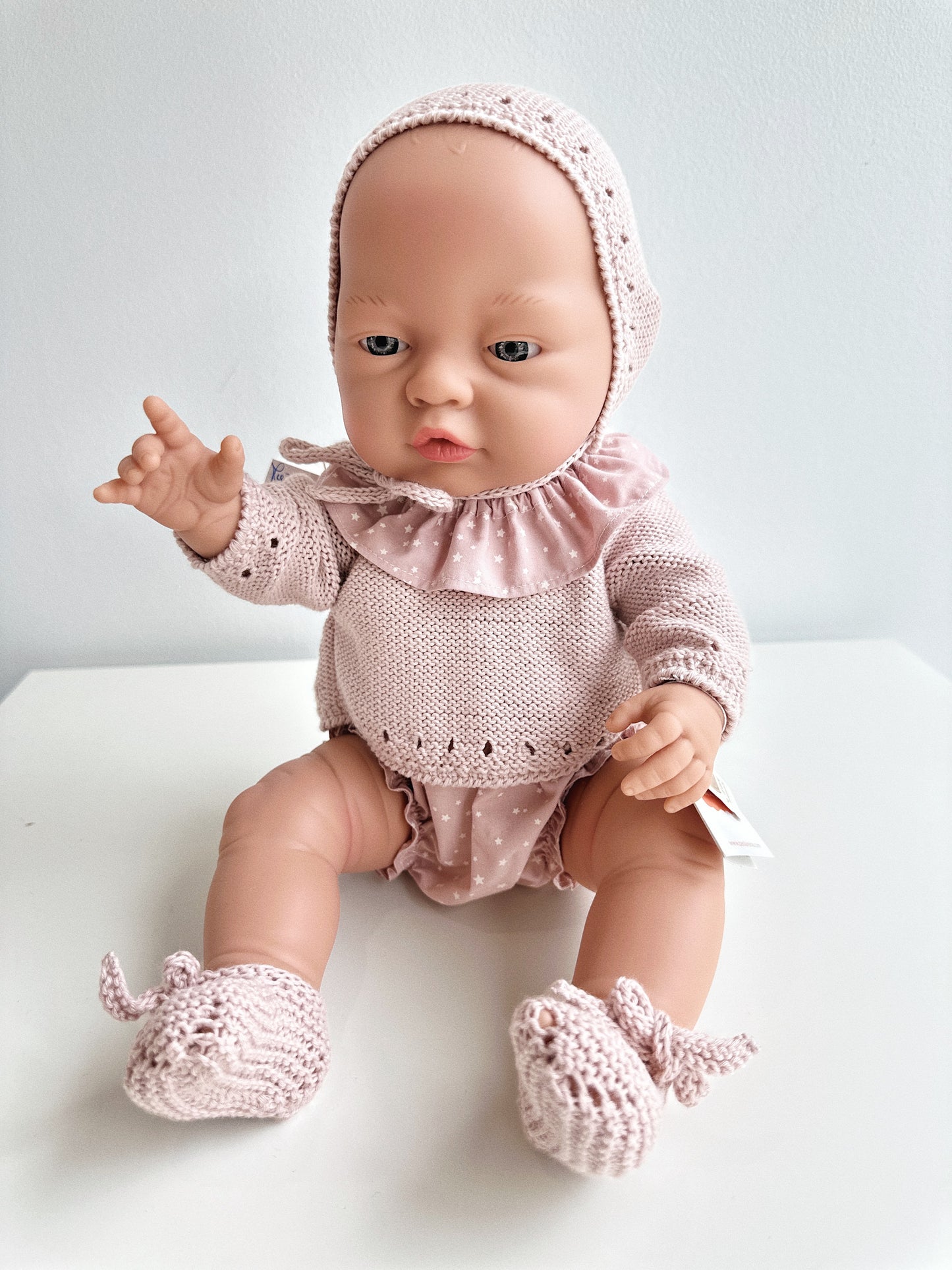 MUÑECO 42 CENTÍMETROS Y ROPA