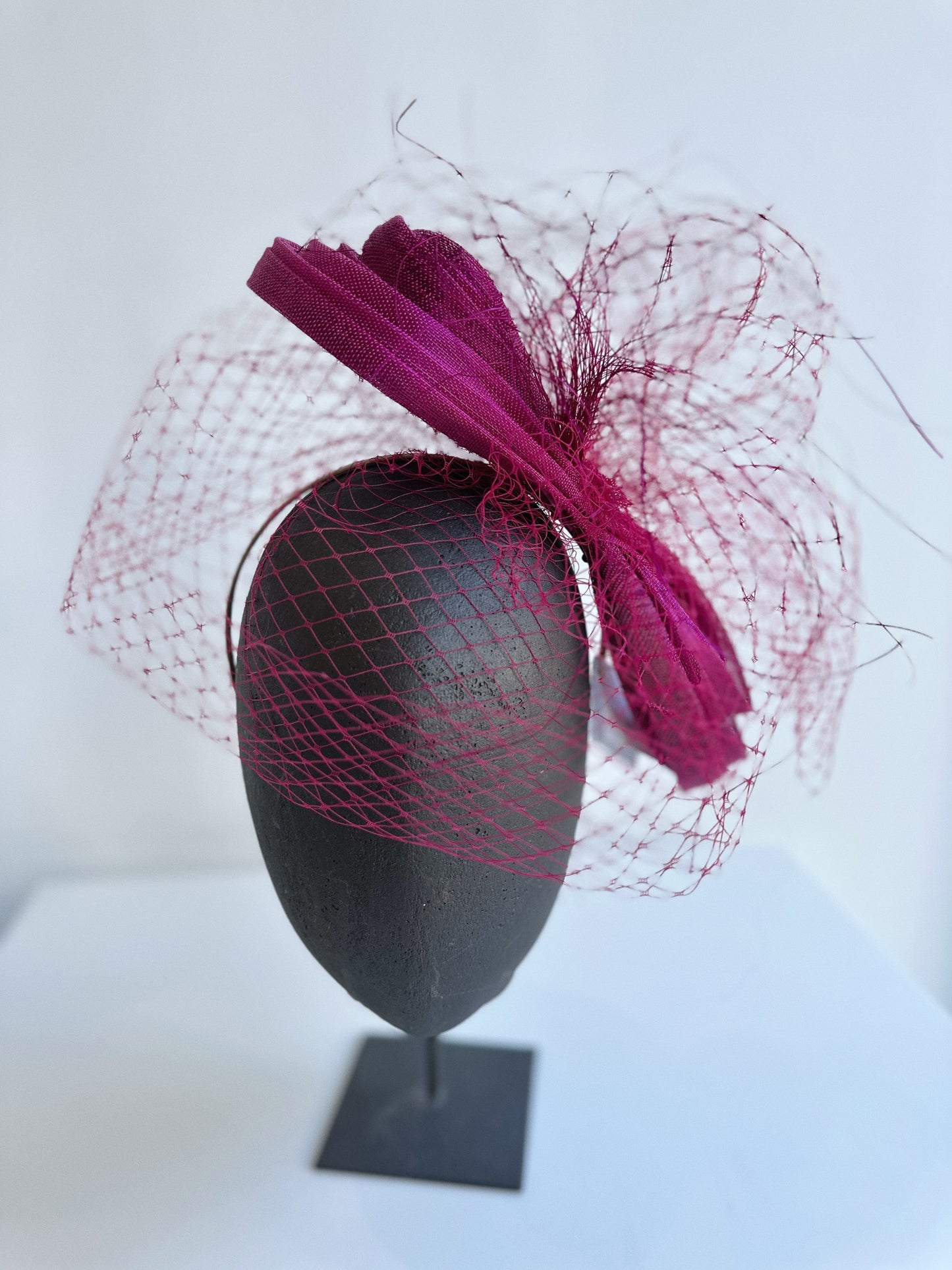 DIADEMA DE SIMANAY DE SEDA CON REDECILLA