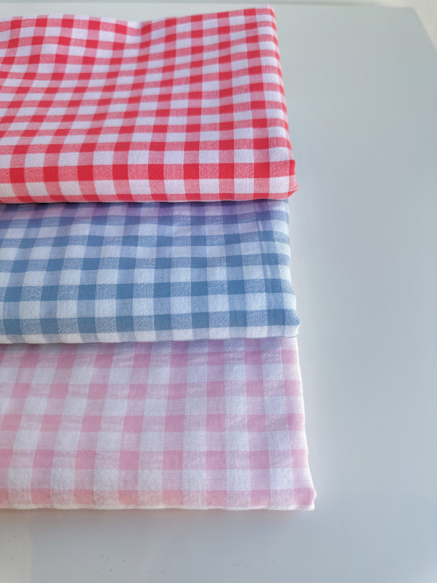 TELA VICHY SEERSUCKER DE 1,50 METROS DE ANCHO. METRO 11,75€