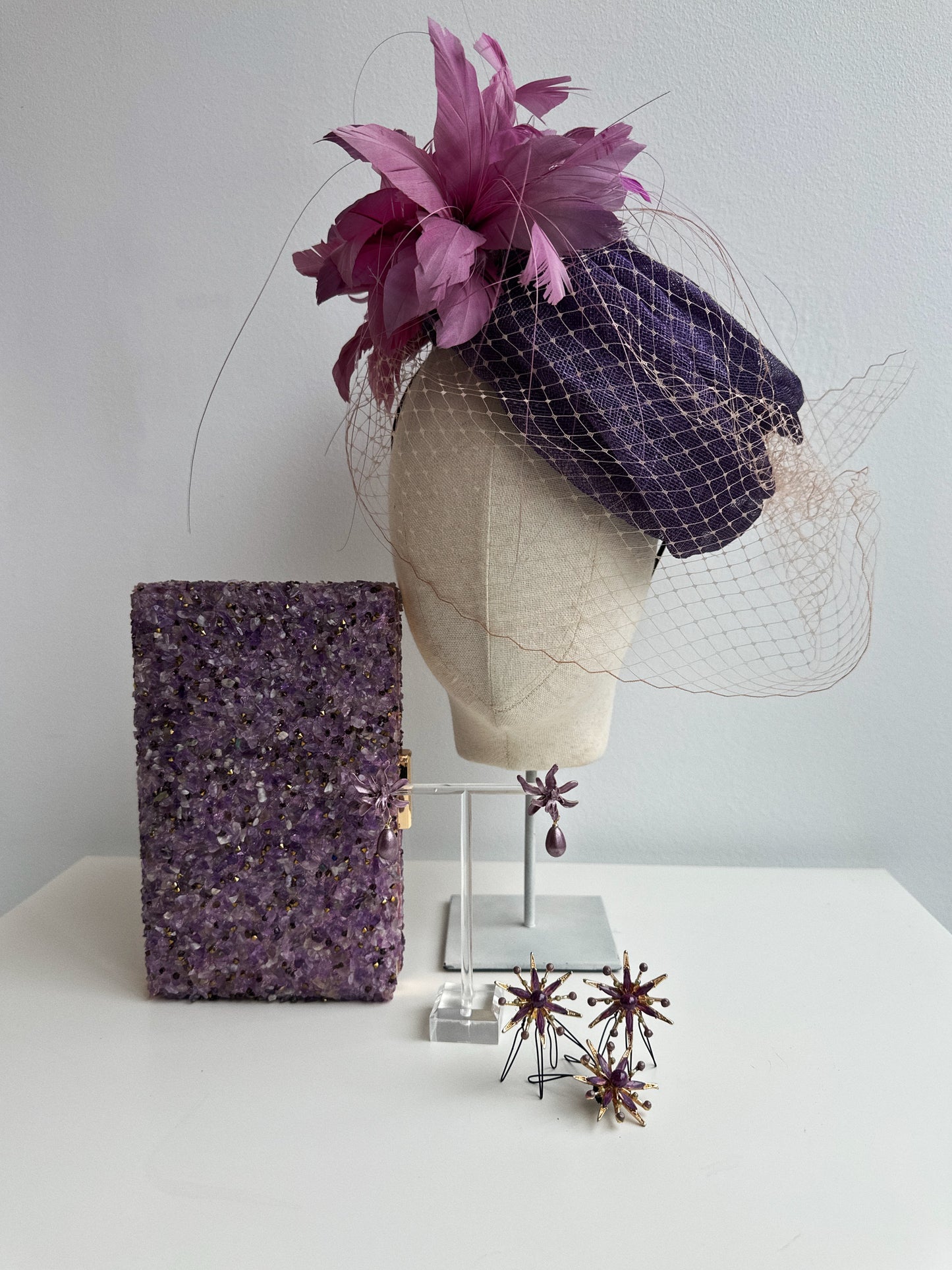 TOCADO PARA INVITADA ESTILO CASCO