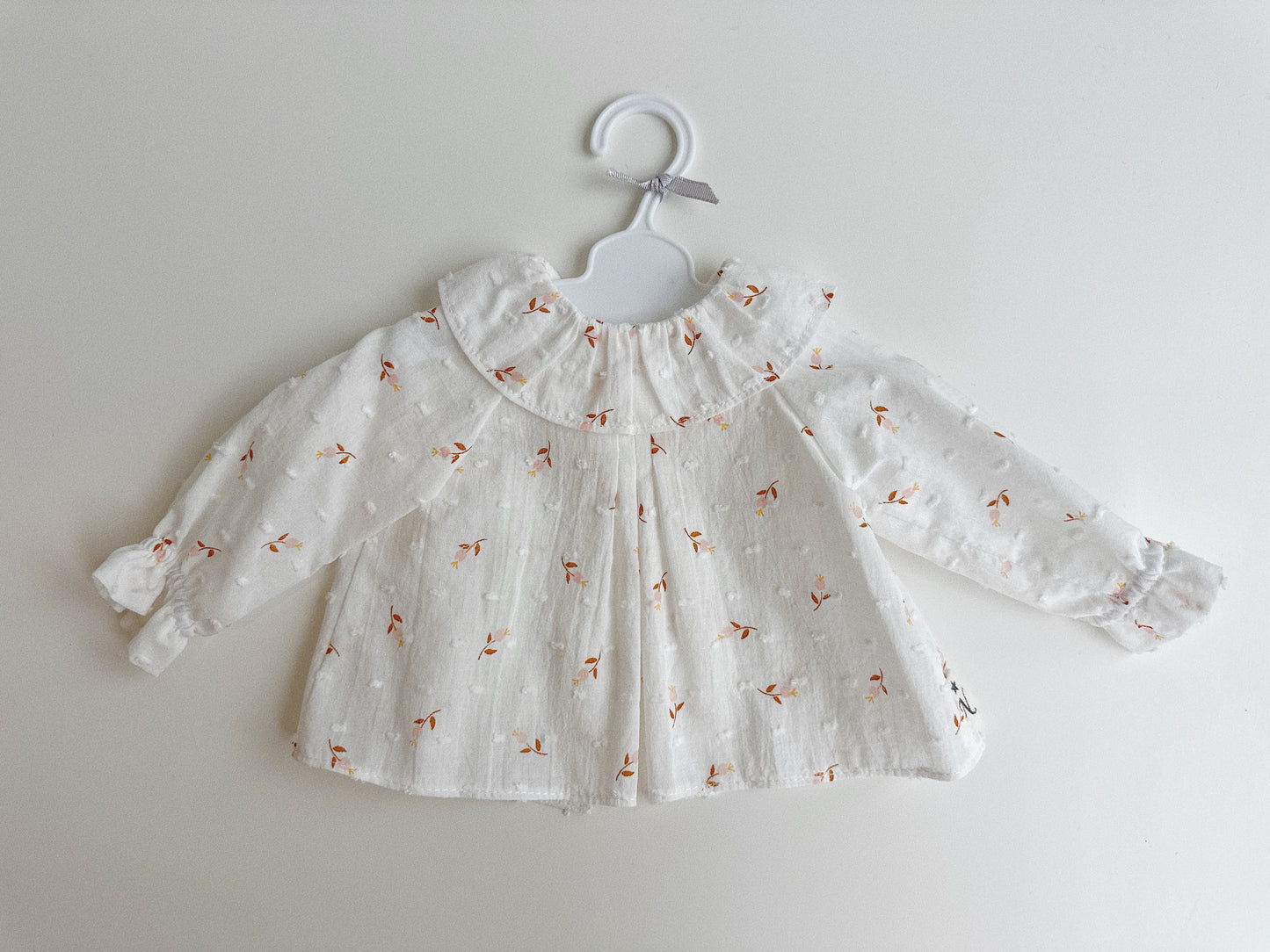 BLUSA MANGA LARGA Y CON CUELLO PARA REBORN DE 40 CM Y MUÑECA DE 42 CM