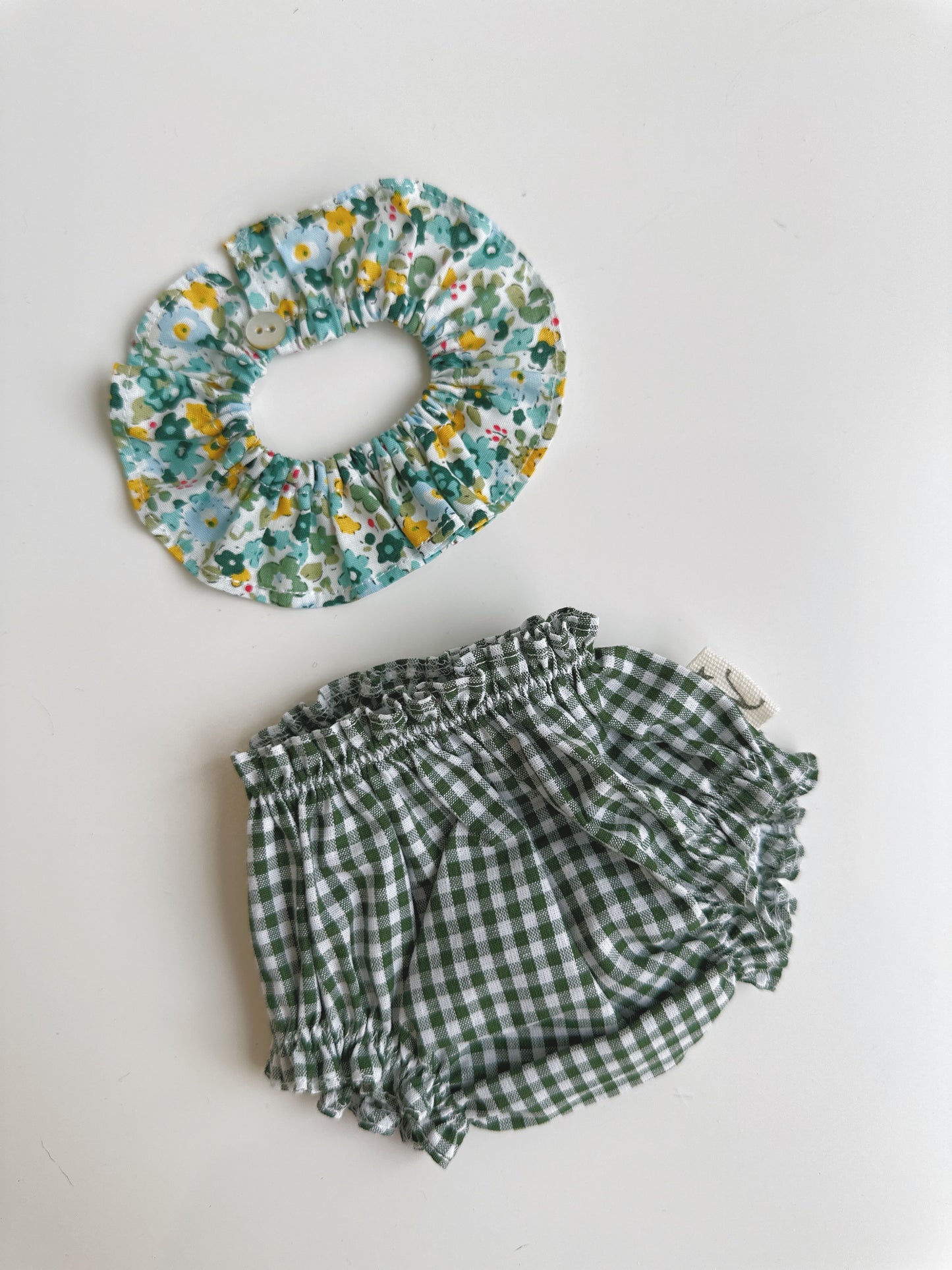 CUELLO Y CULOTTE PARA GORDI DE PAOLA REINA