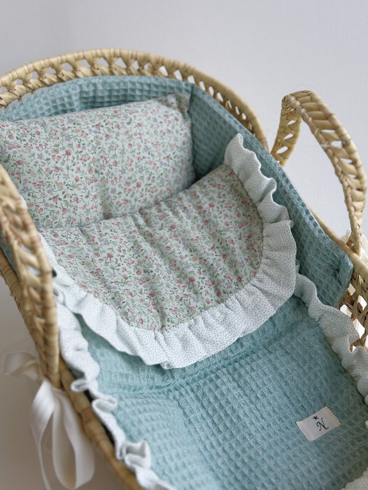 CAPAZO PARA REBORN Y MUÑECAS MODELO JULIA