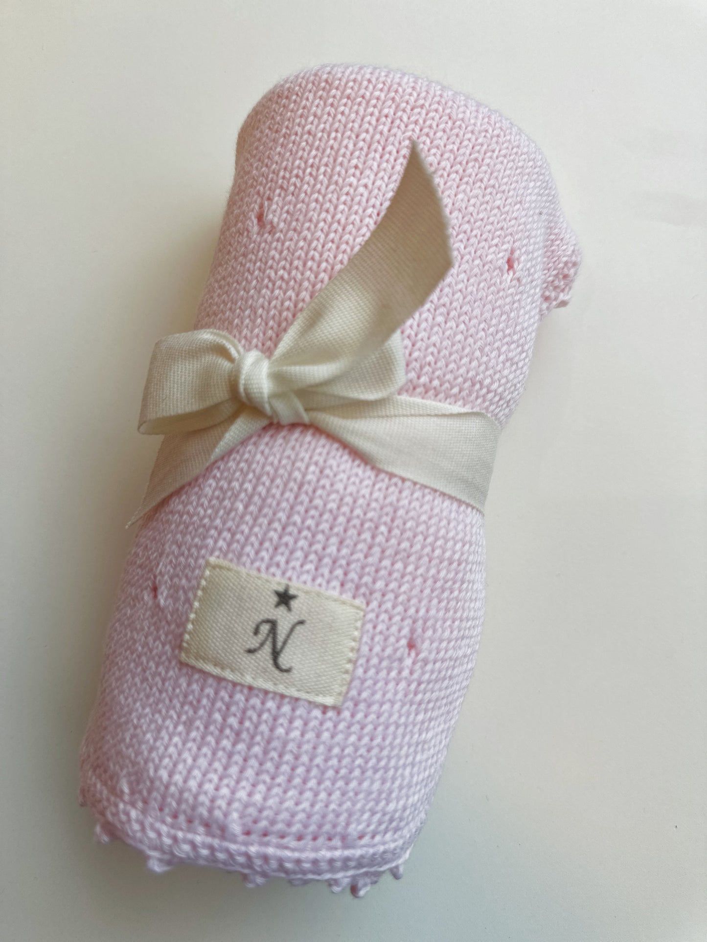 MANTITA/ ARRULLO HECHA EN ALGODÓN PARA BEBÉ 70CM X 50 CM ROSA