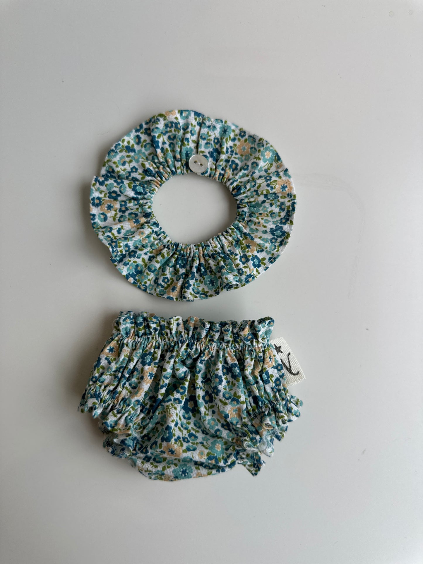 Cuello y culotte para muñeco de 33cm