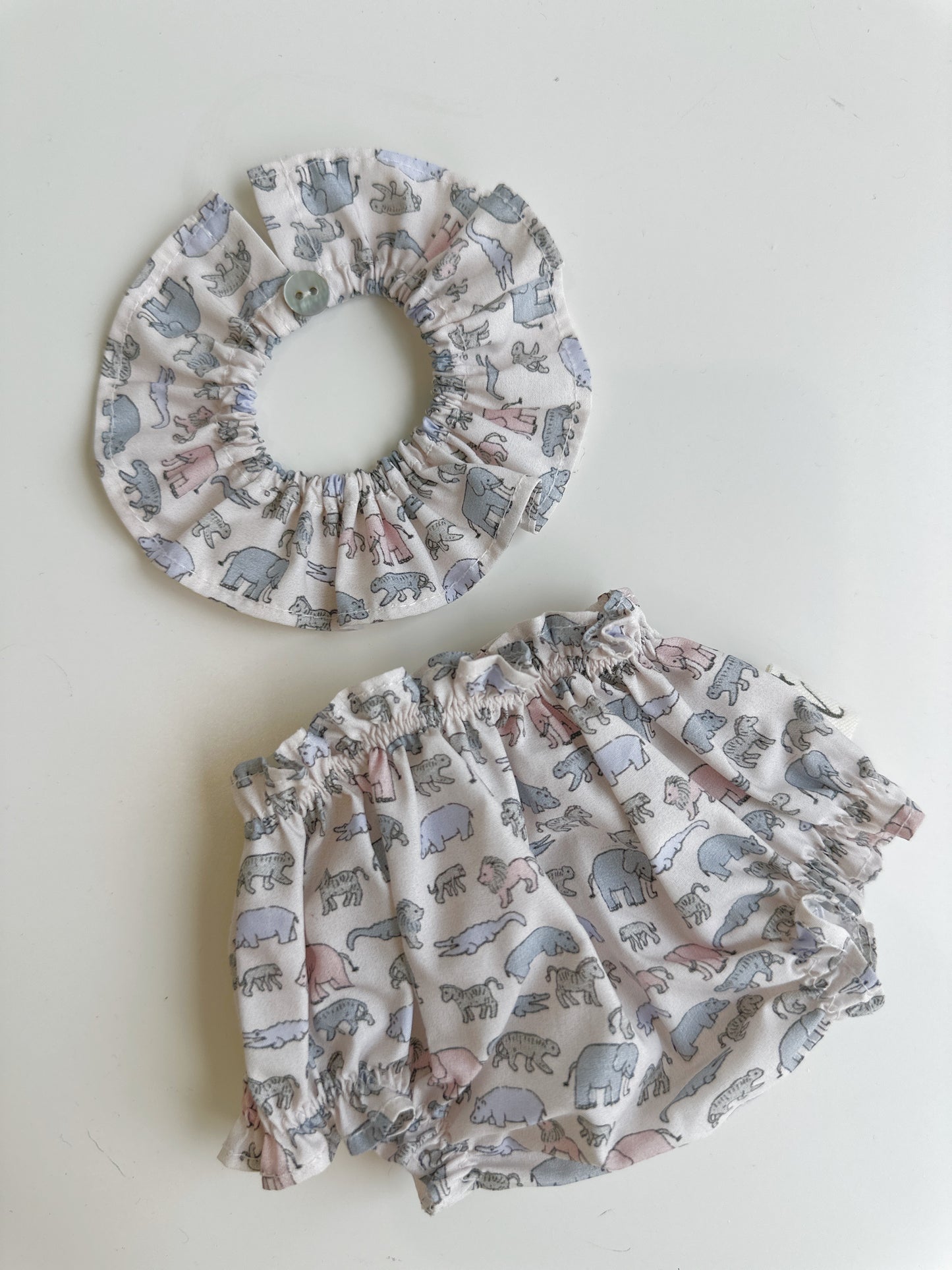 CUELLO Y CULOTTE PARA GORDI DE PAOLA REINA