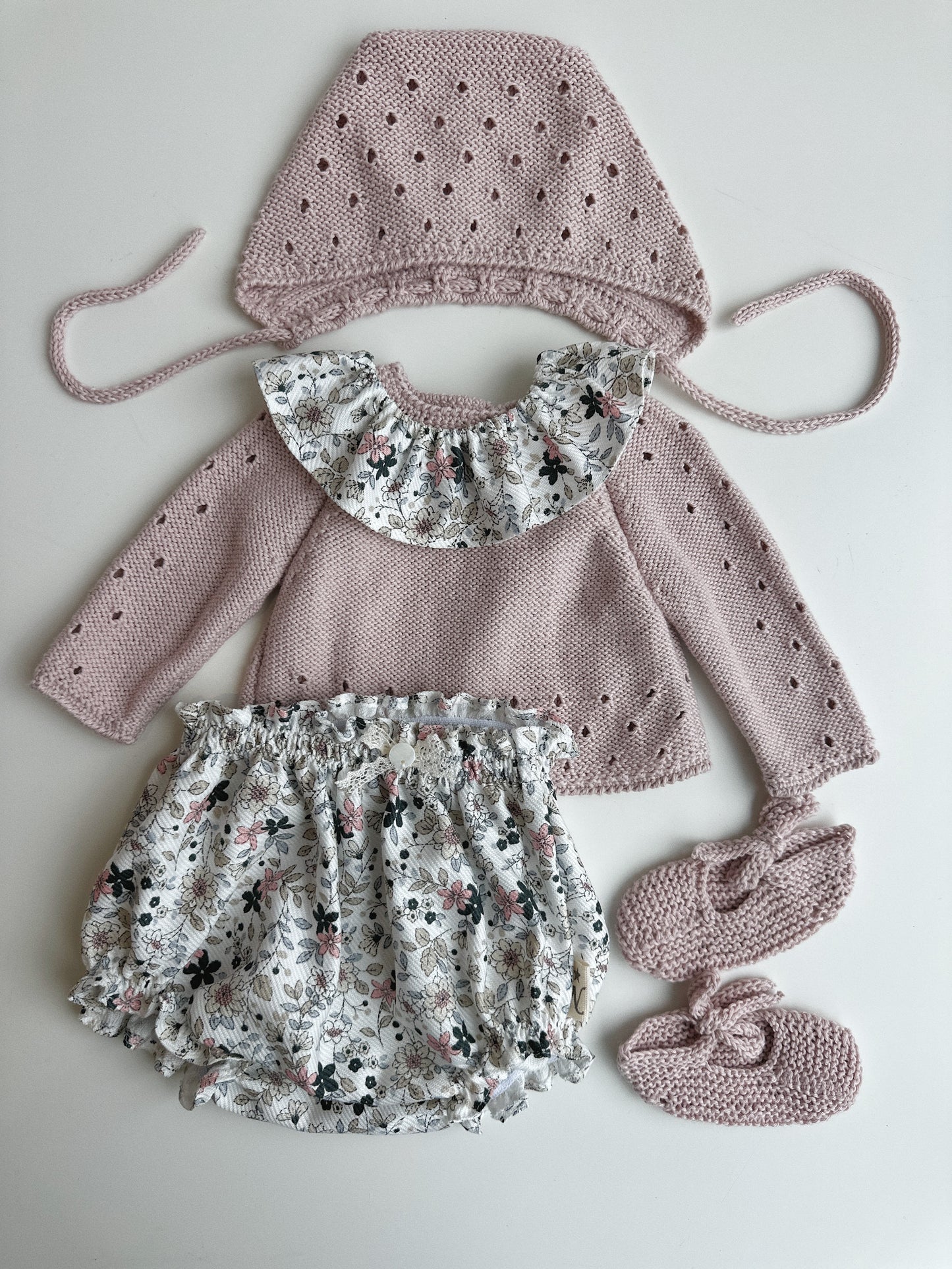 ROPA DE REBORN DE 42 CM Y MUÑECO DE 45 CM DESDE: