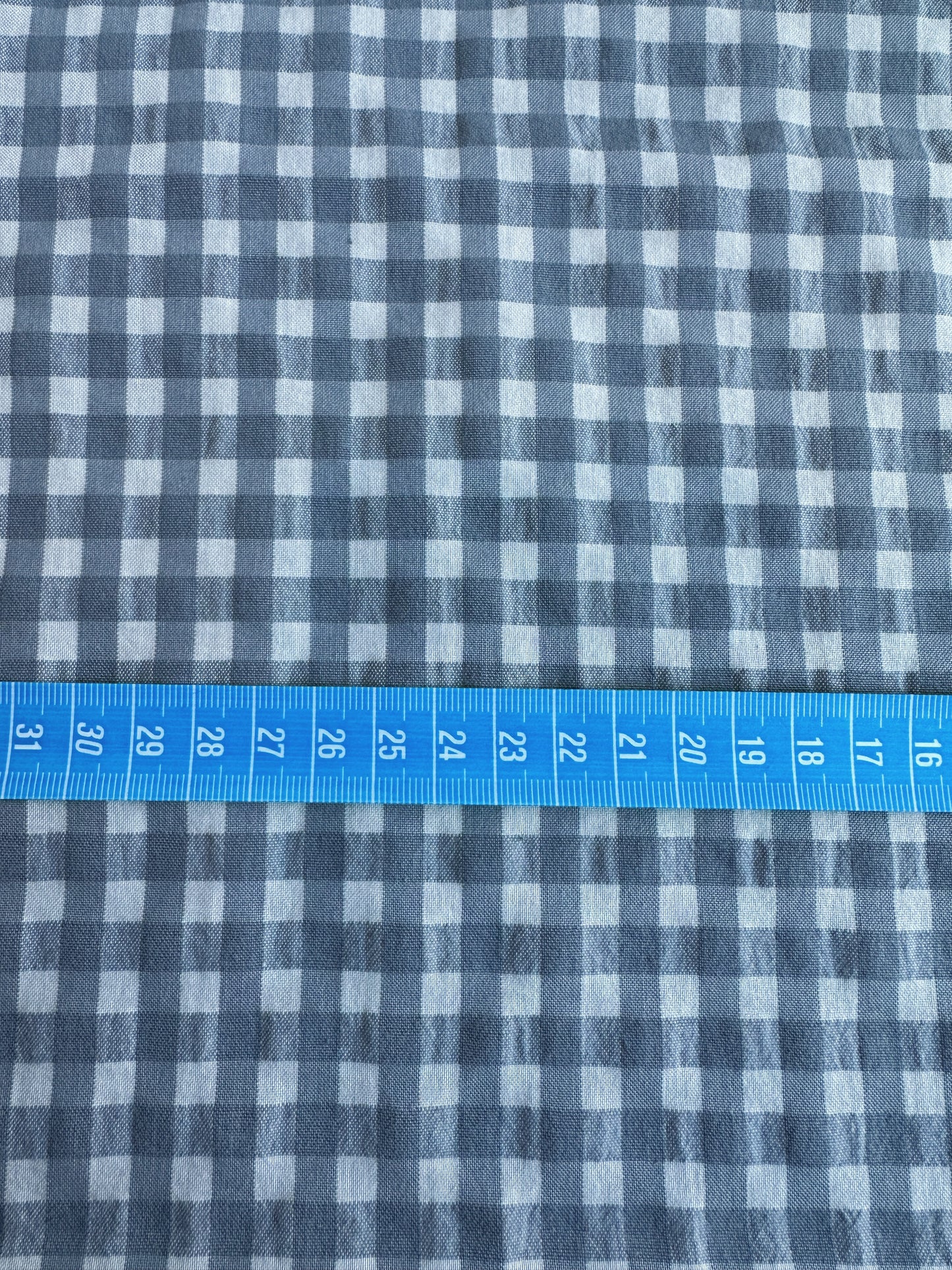 TELA VICHY SEERSUCKER DE 1,50 METROS DE ANCHO. METRO 11,75€