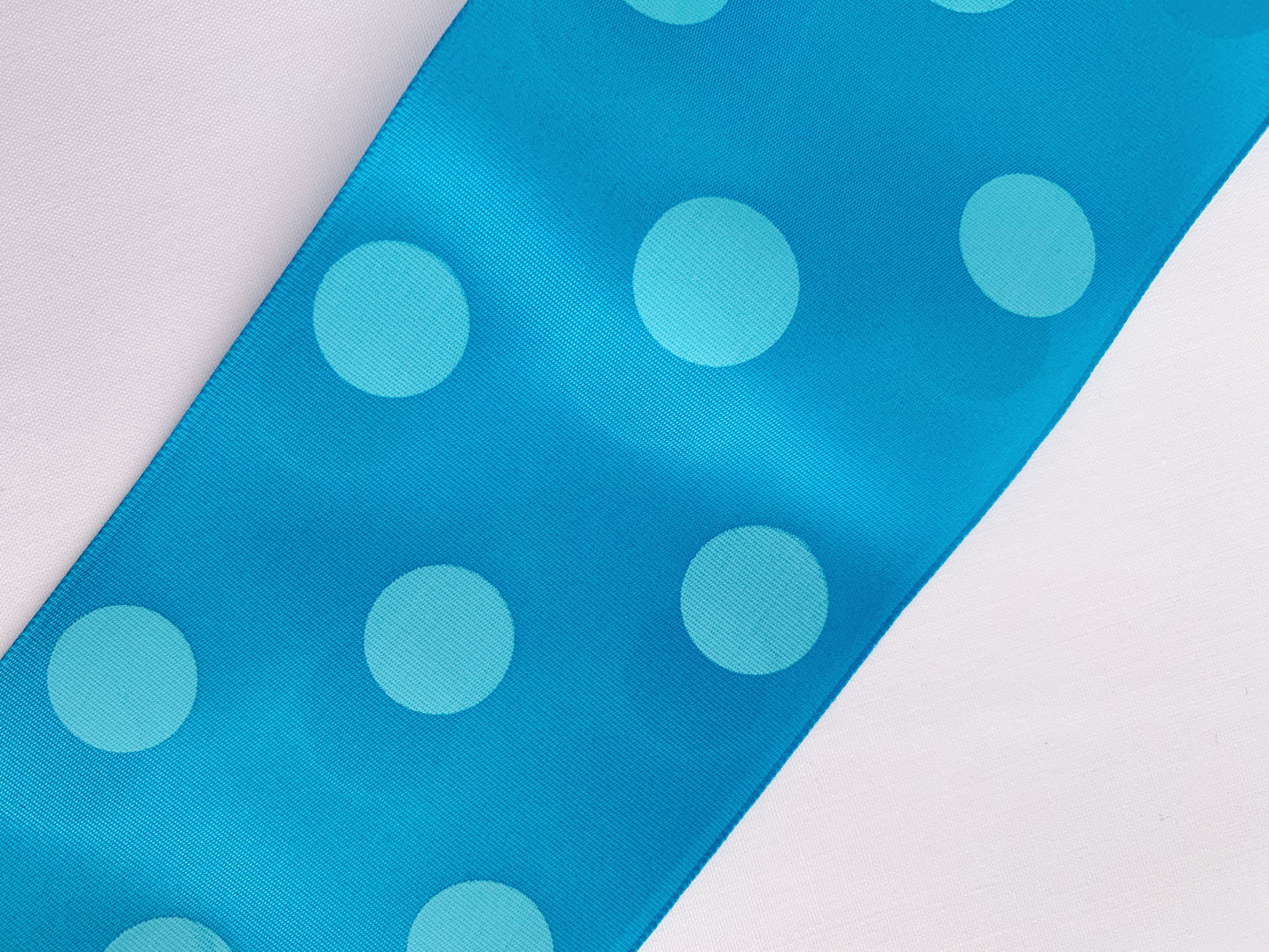 CINTA DE PELO ESTAMPADO LUNARES EN TURQUESA 7 CENTÍMETROS DE ANCHO