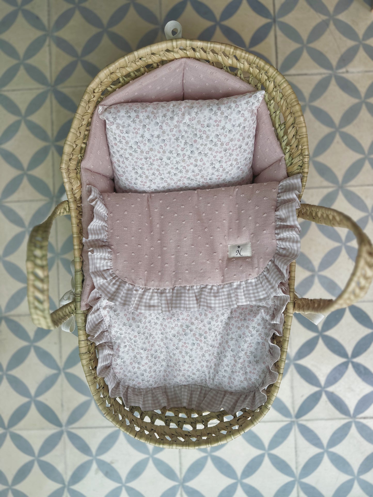 CAPAZO PARA REBORN Y MUÑECAS MODELO LUCÍA