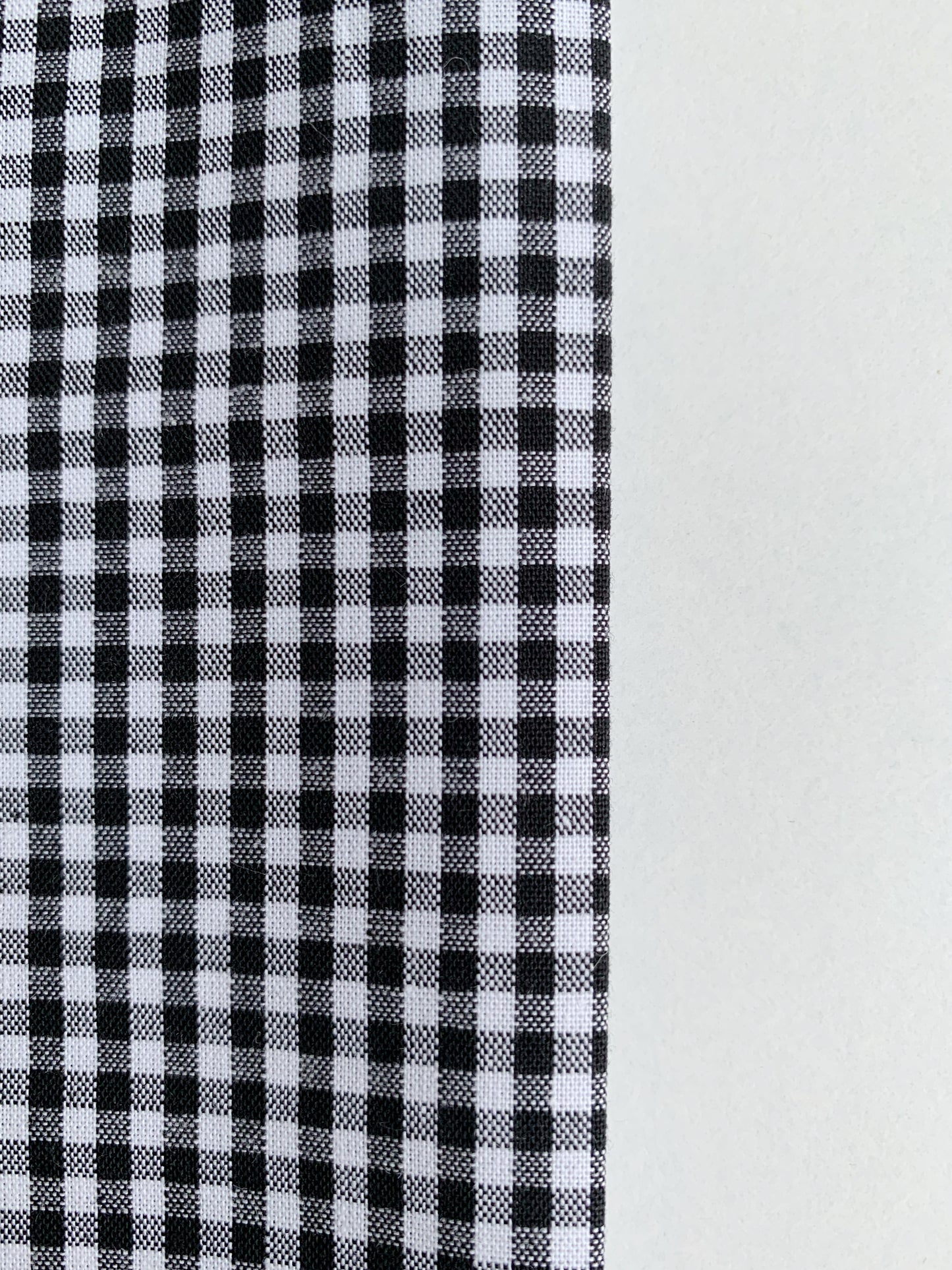 TELA VICHY, CUADRO DE 0,3 CM, 19 COLORES PARA ESCOGER Y 1,50 METROS DE ANCHO, OEKO-TEX. METRO 16€ metro