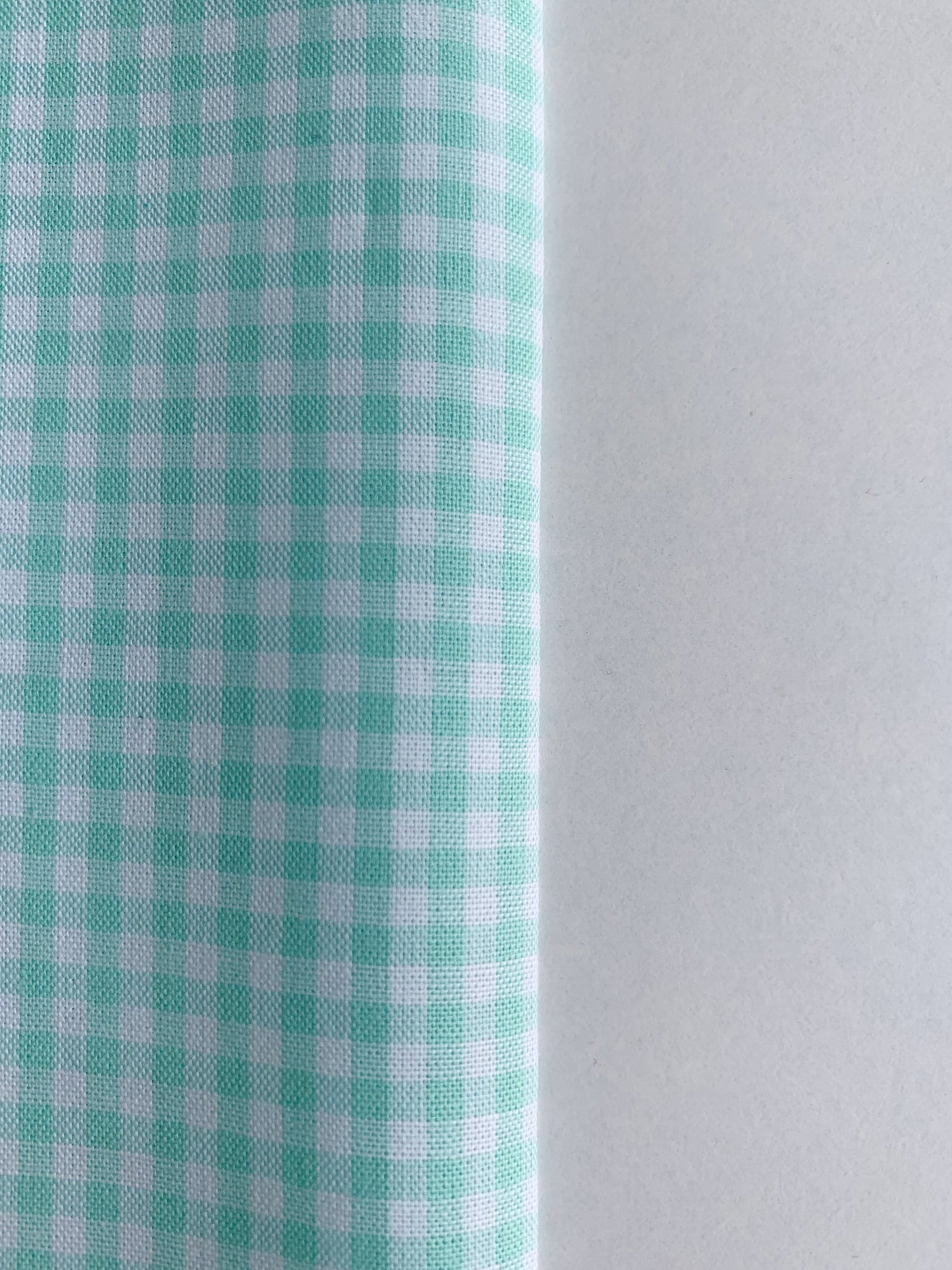 TELA VICHY, CUADRO DE 0,3 CM, 19 COLORES PARA ESCOGER Y 1,50 METROS DE ANCHO, OEKO-TEX. METRO 16€ metro