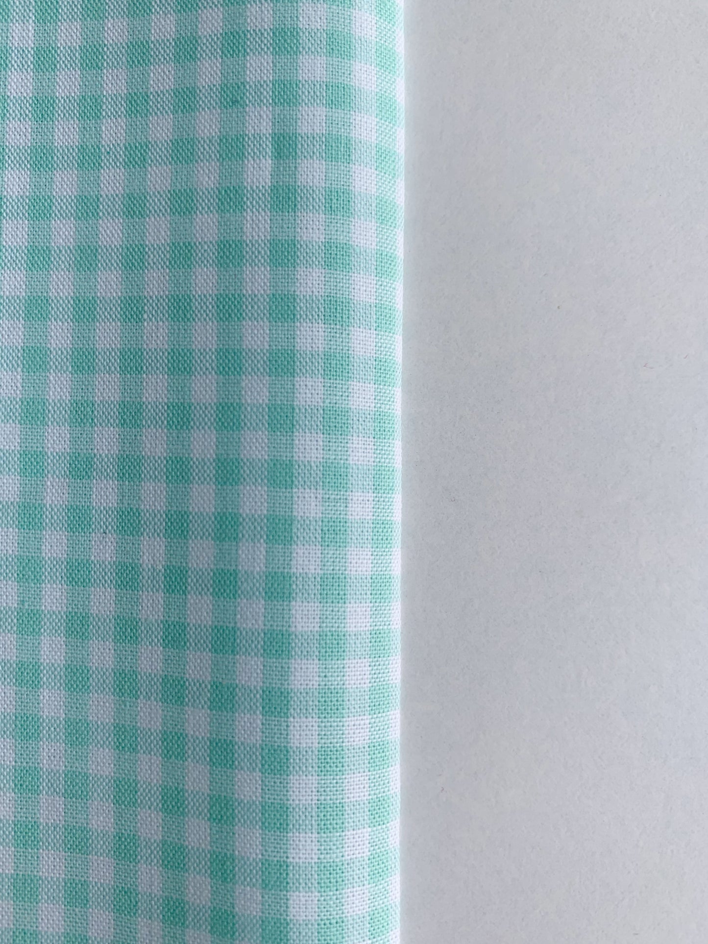 TELA VICHY, CUADRO DE 0,3 CM, 19 COLORES PARA ESCOGER Y 1,50 METROS DE ANCHO, OEKO-TEX. METRO 16€ metro
