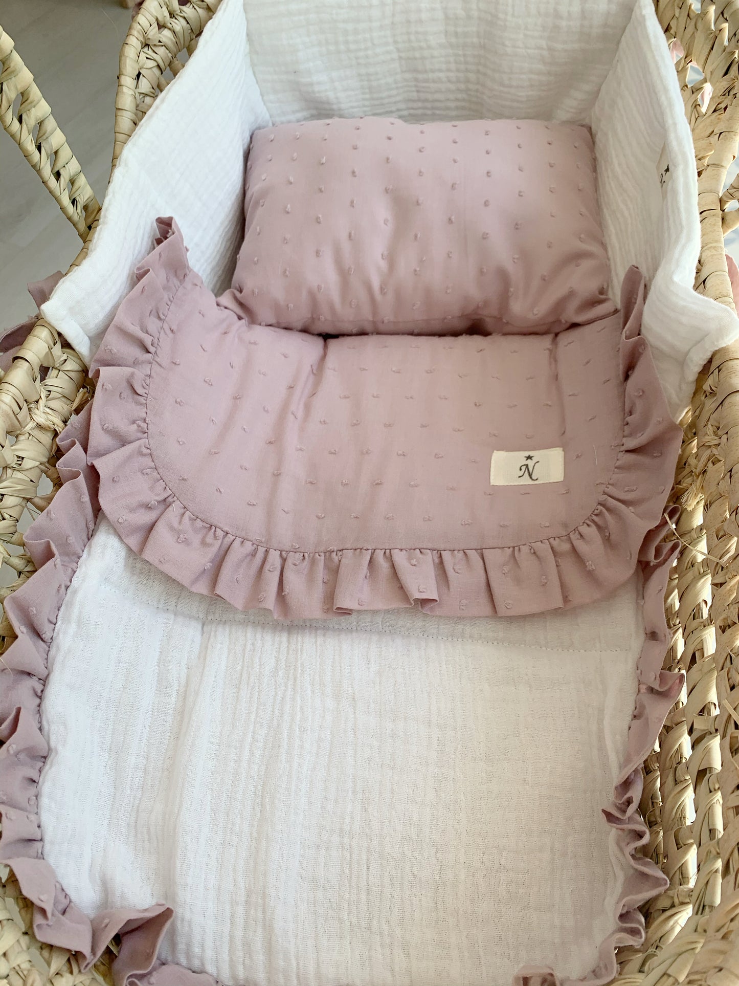 CAPAZO PARA REBORN Y MUÑECOS MODELO BAMBULA Y PLUMETI ROSA EMPOLVADO