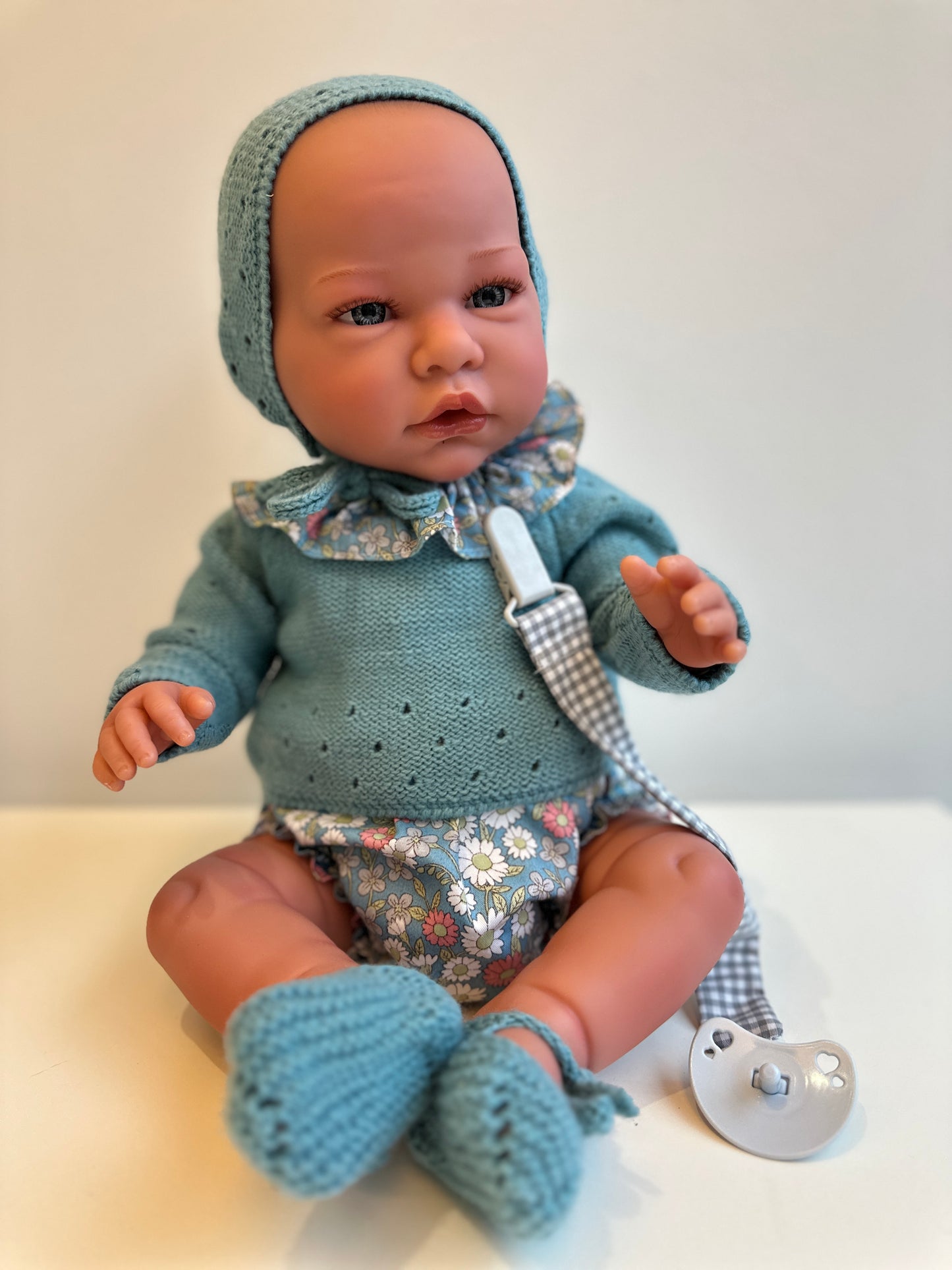 Muñeco 48 centímetros cuerpo blando con peso de Así