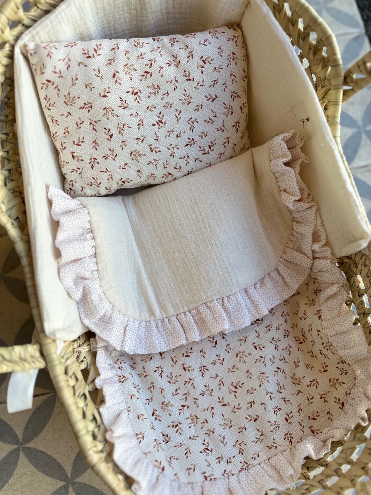 CAPAZO PARA REBORN Y MUÑECAS MODELO HOJAS