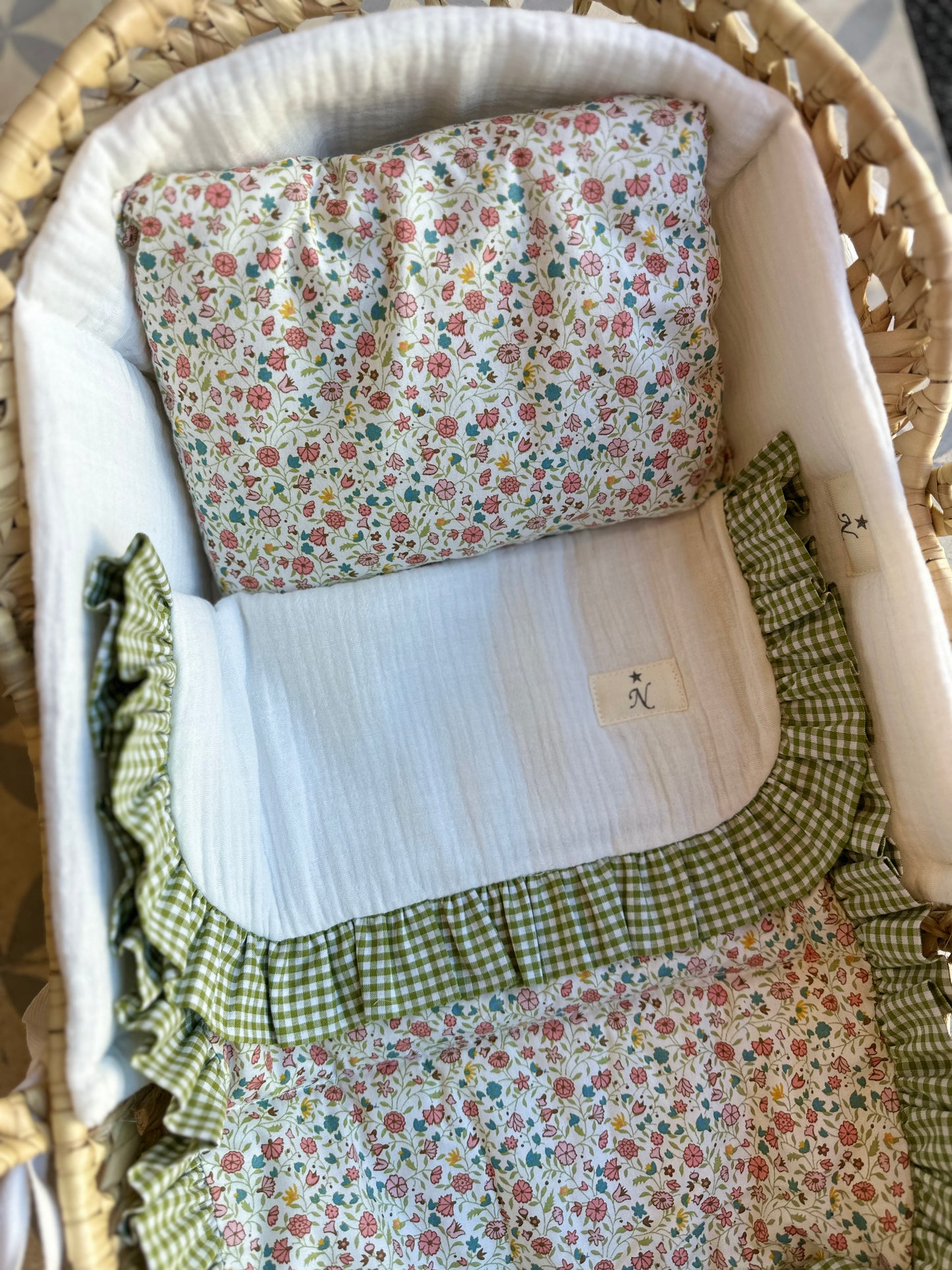 CAPAZO PARA REBORN Y MUÑECAS MODELO LUCÍA