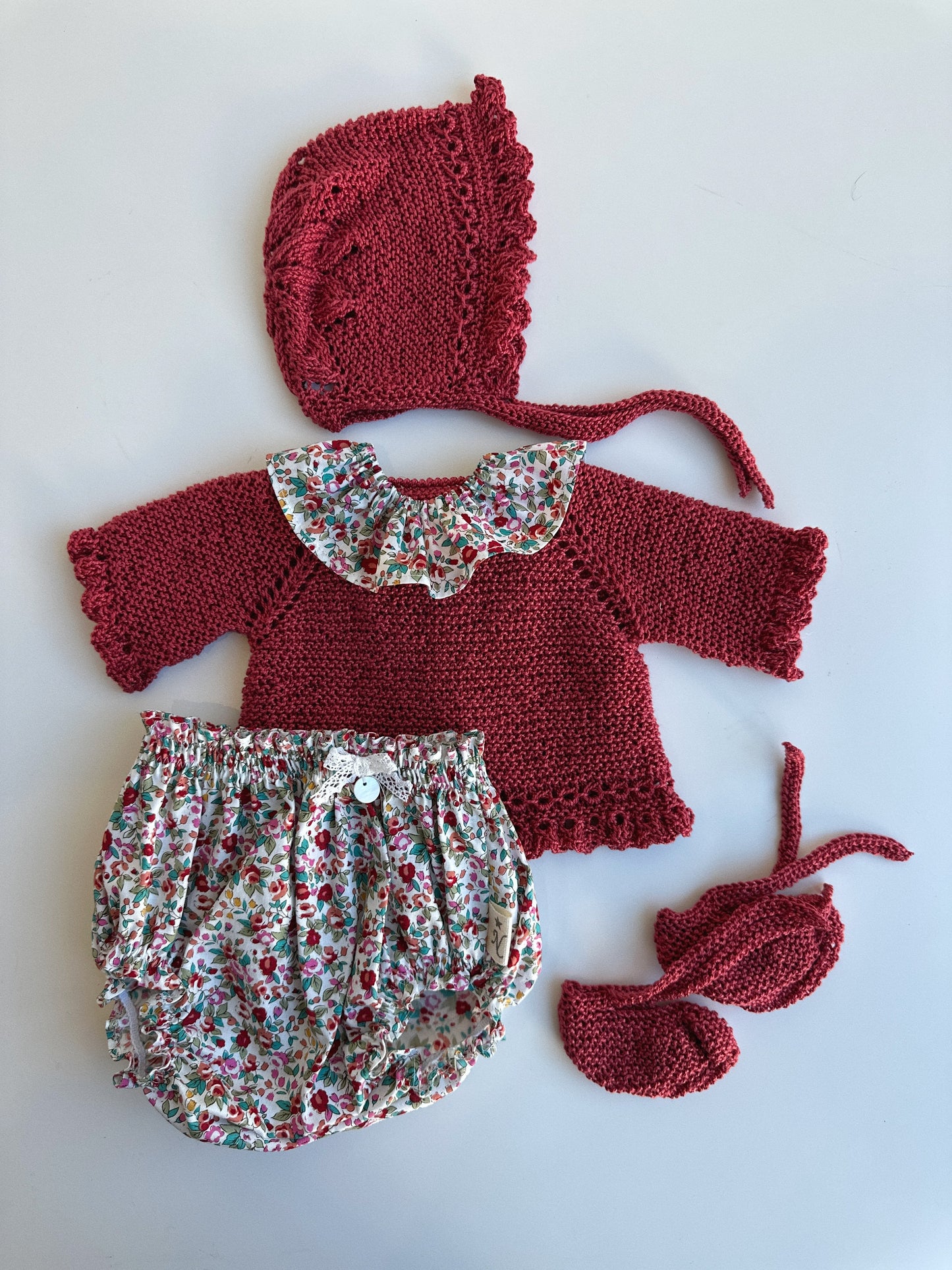 ROPA DE REBORN DE 42 CM Y MUÑECO DE 45 CM DESDE: