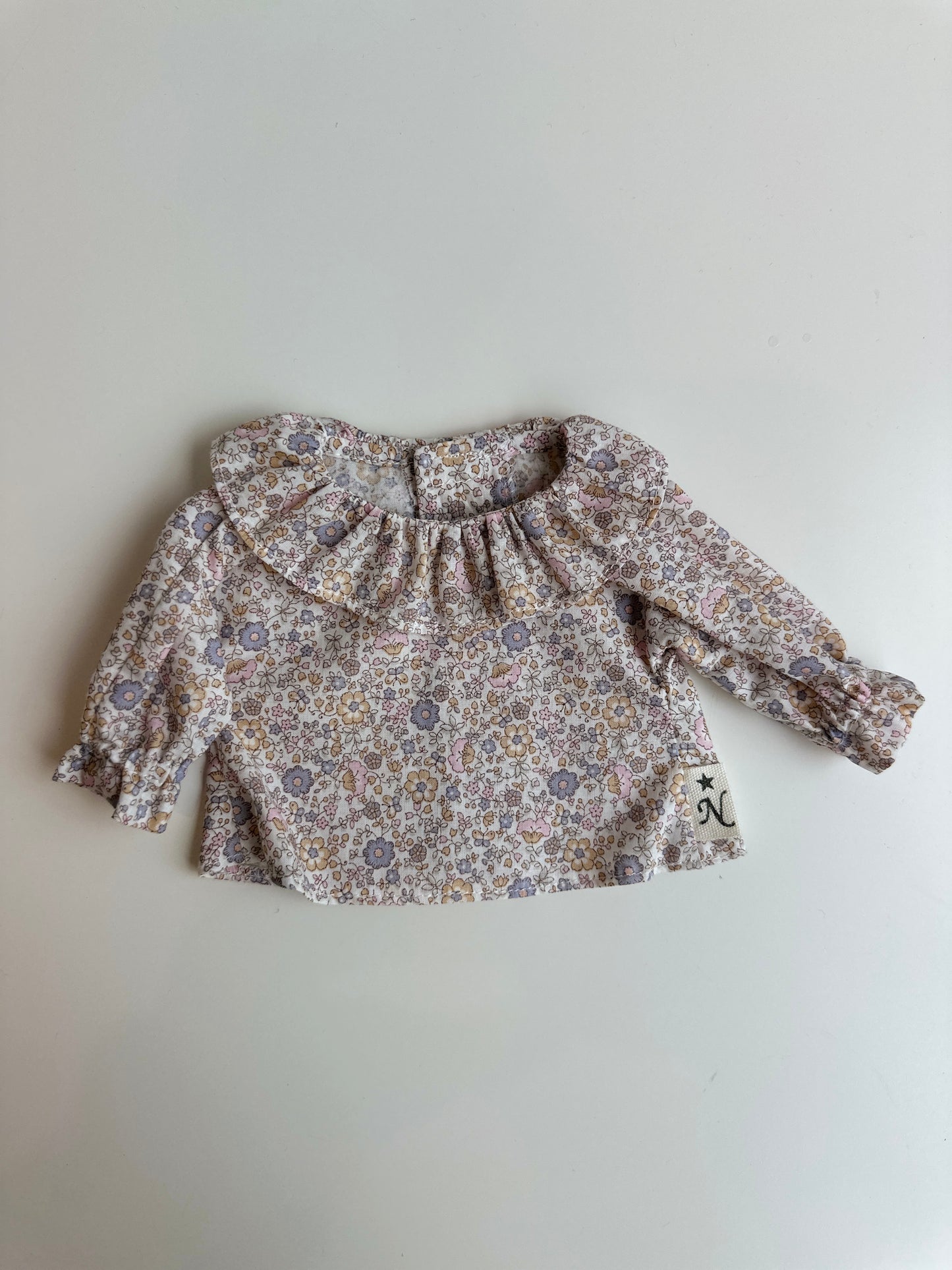 Blusas para muñecos de 33 cm