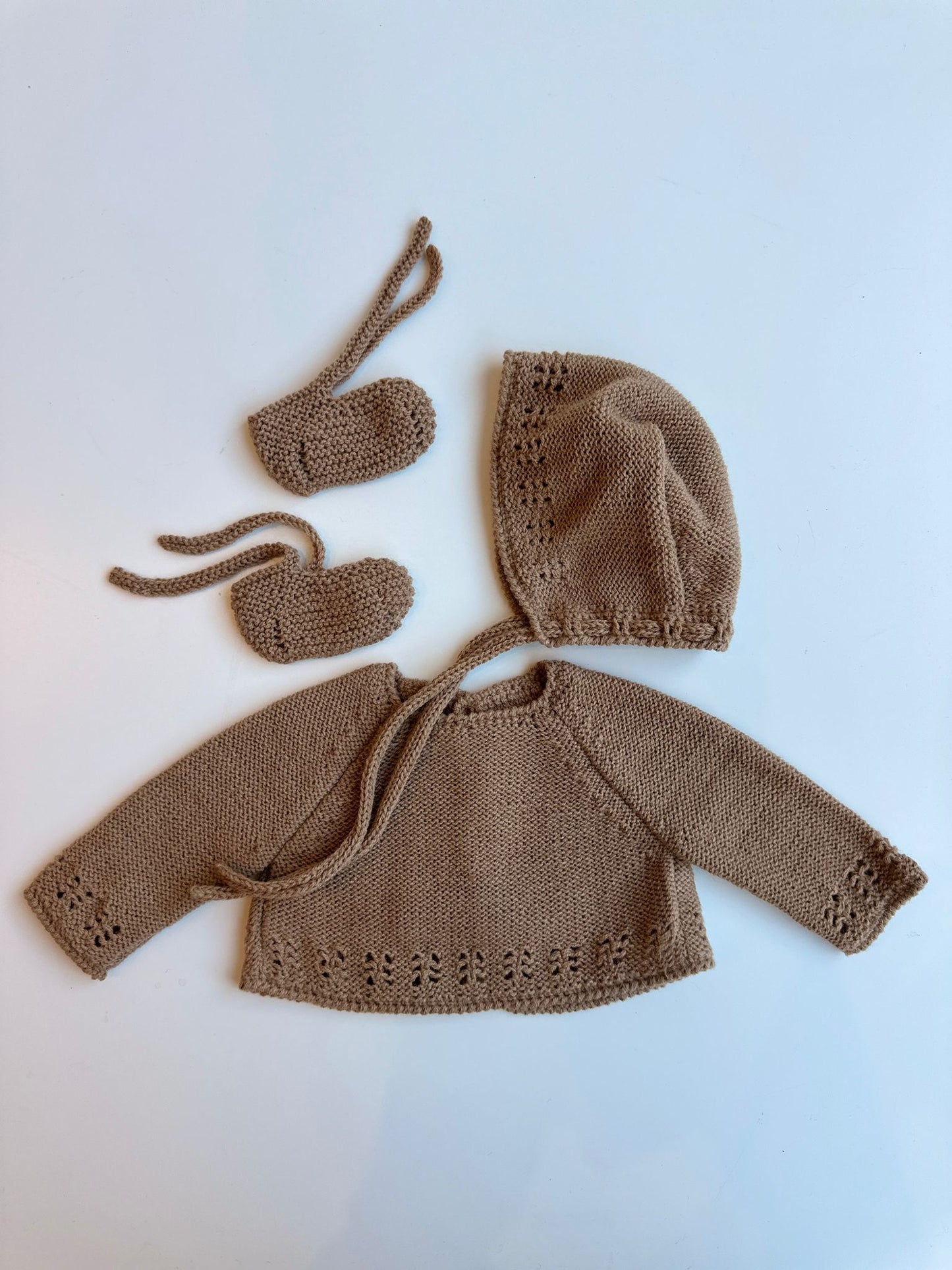 Capota, jersey y patucos para reborn 48cm