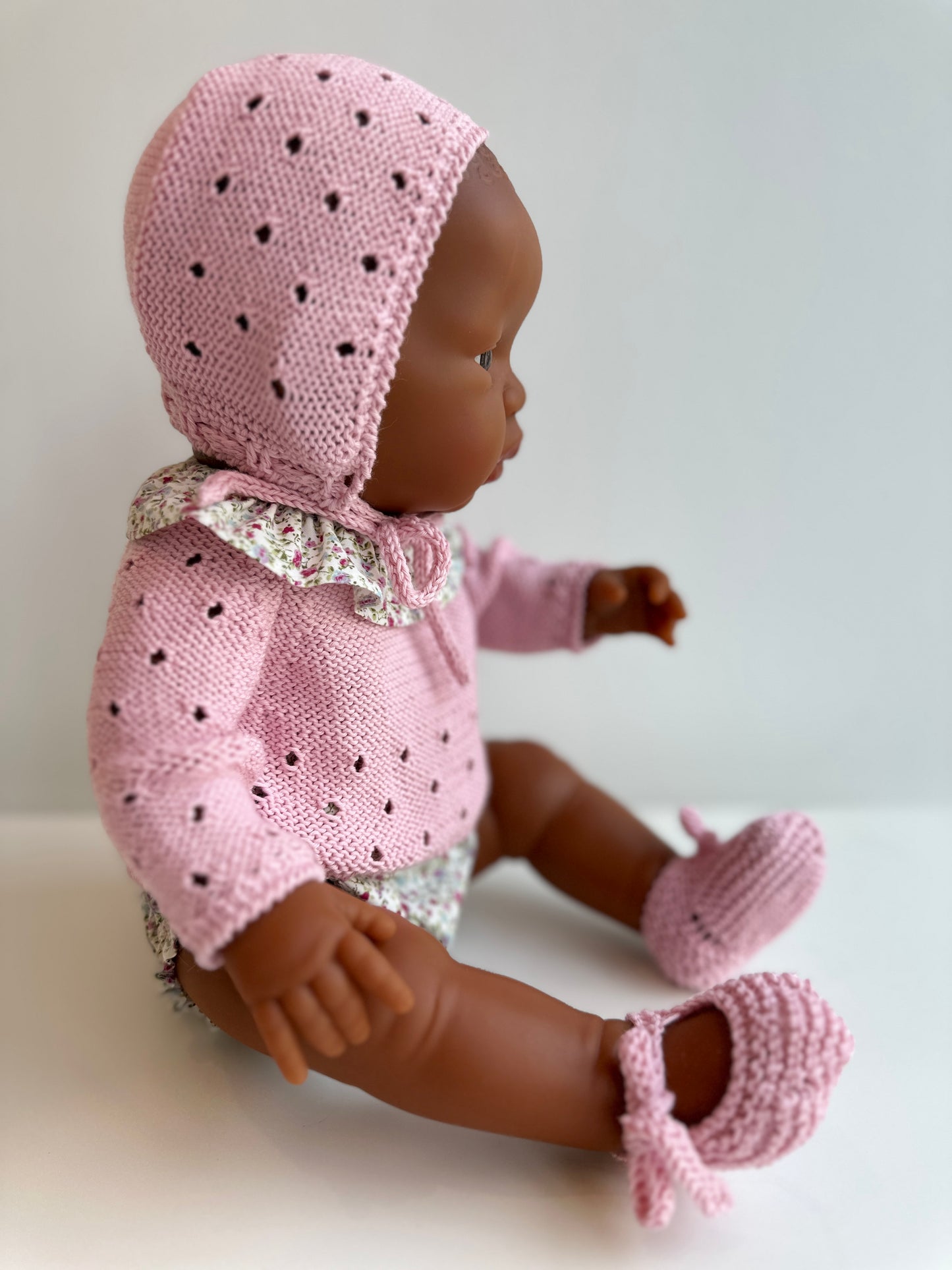 MUÑECO 42 CENTÍMETROS Y PUNTO ROSA CHICLE