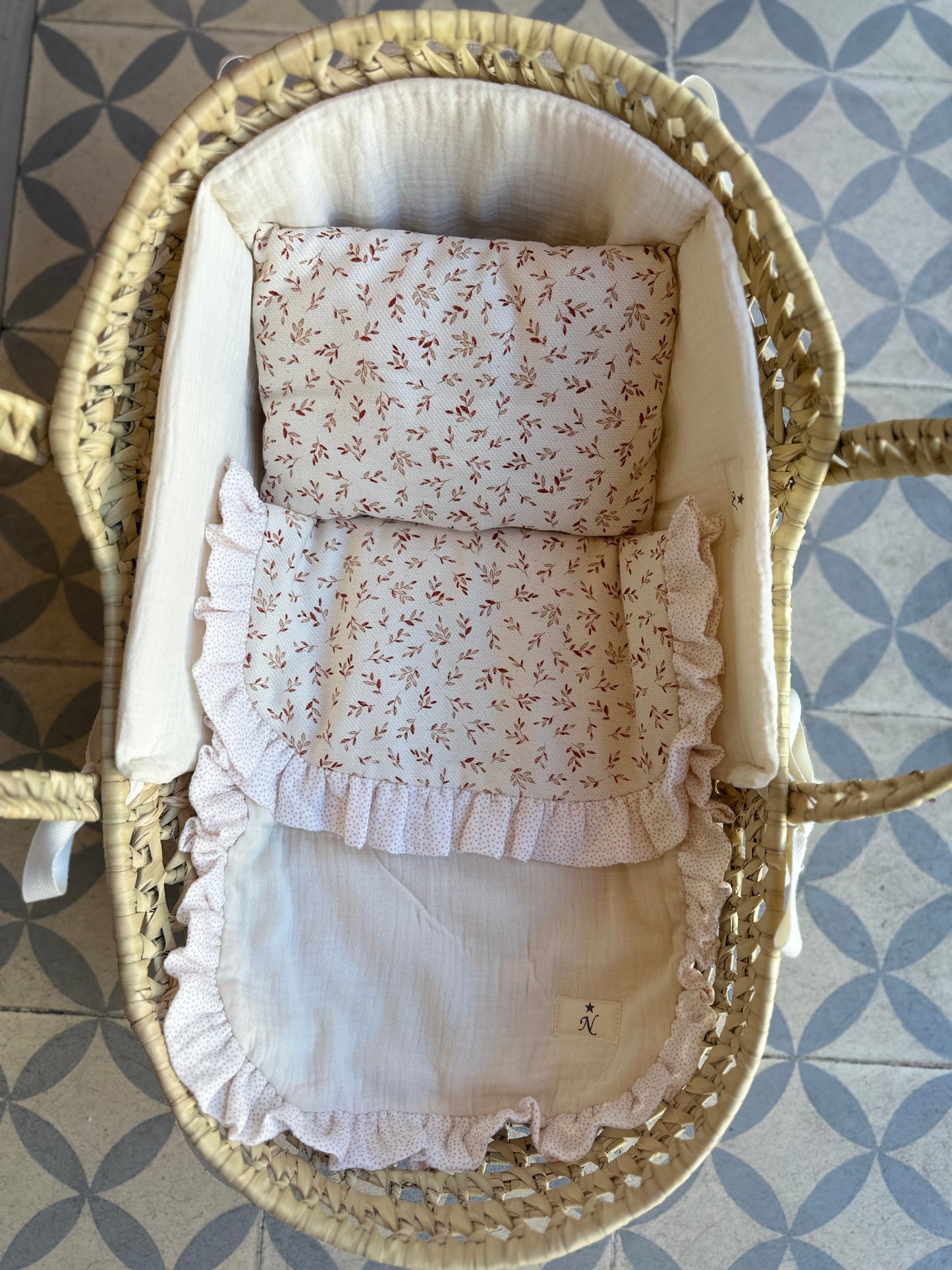 CAPAZO PARA REBORN Y MUÑECAS MODELO HOJAS