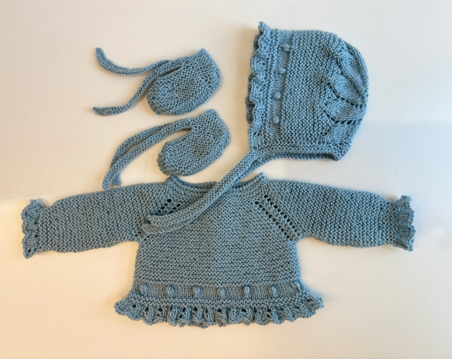 Capota, jersey y patucos para reborn 42cm