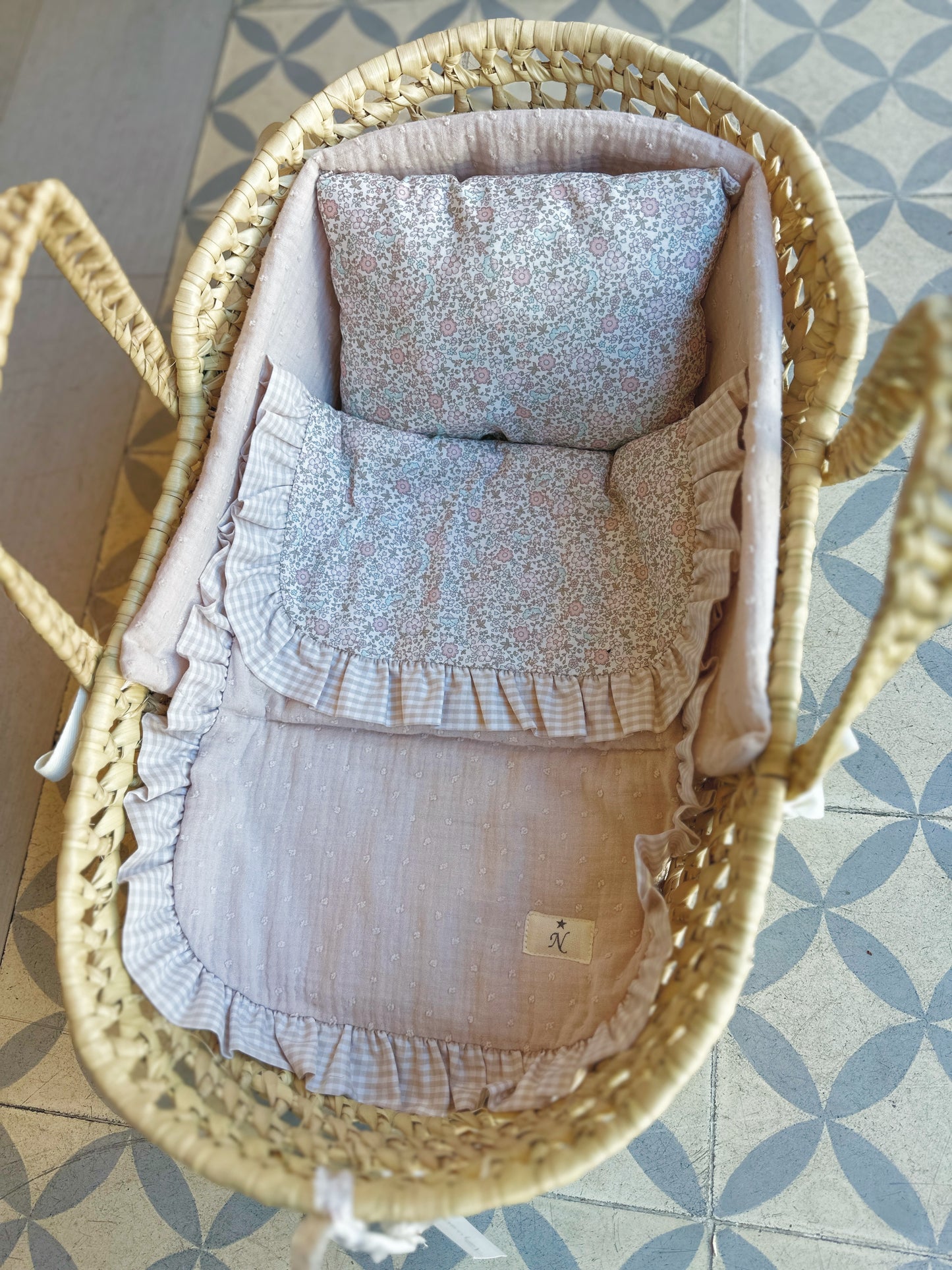 CAPAZO PARA REBORN Y MUÑECAS MODELO ANIA PLUMETI