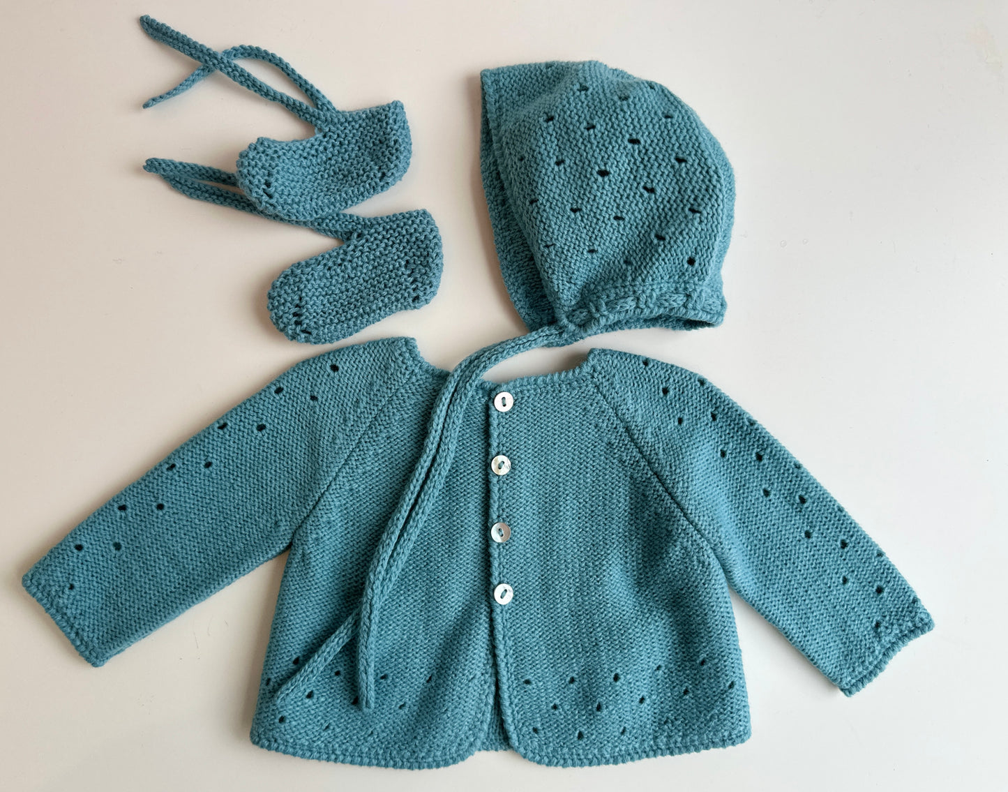 Capota, jersey y patucos para reborn 52cm