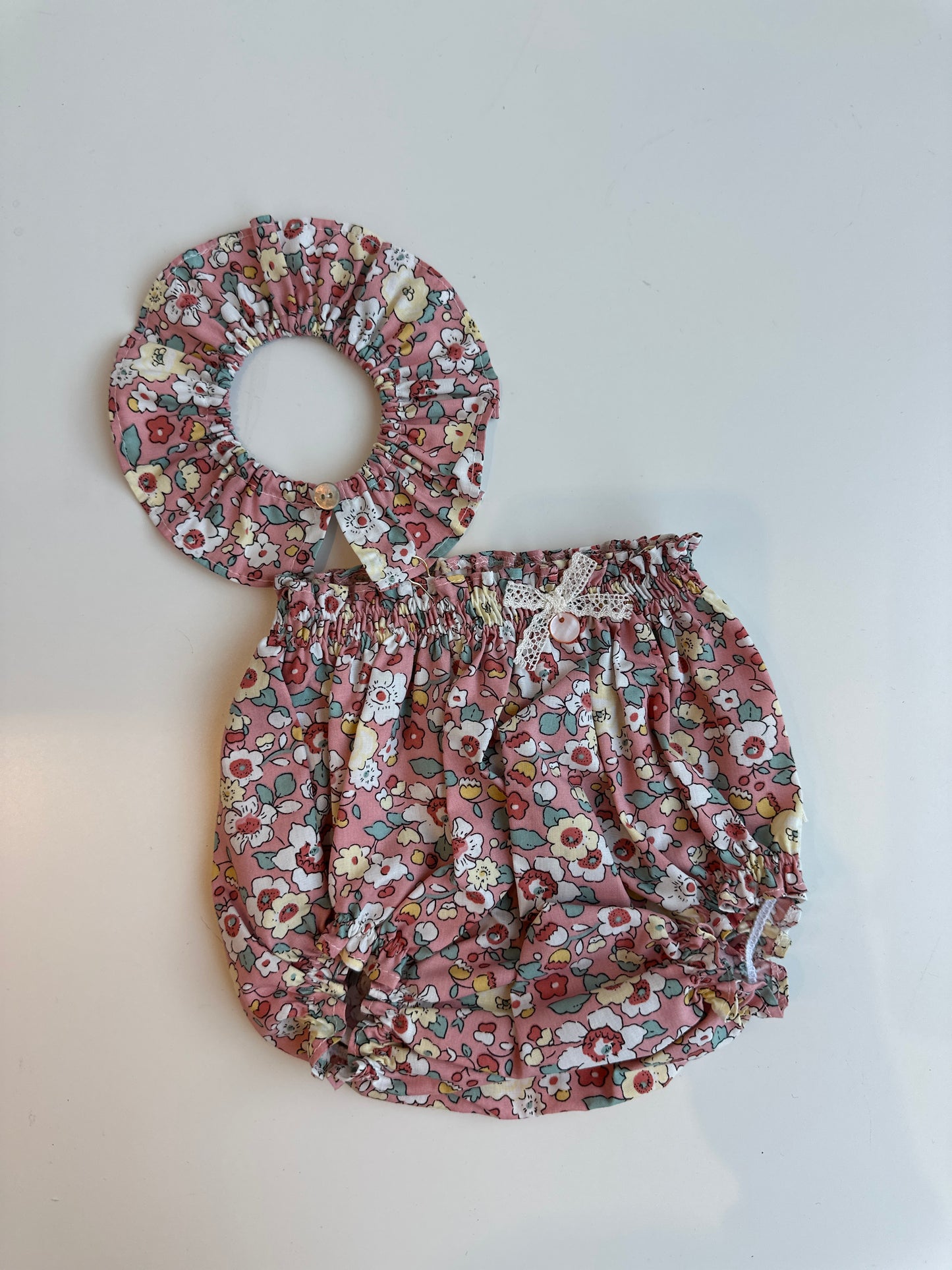 Culotte y cuello 52cm